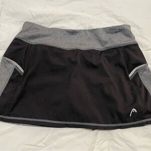 Head Black and Gray Athletic Skirt